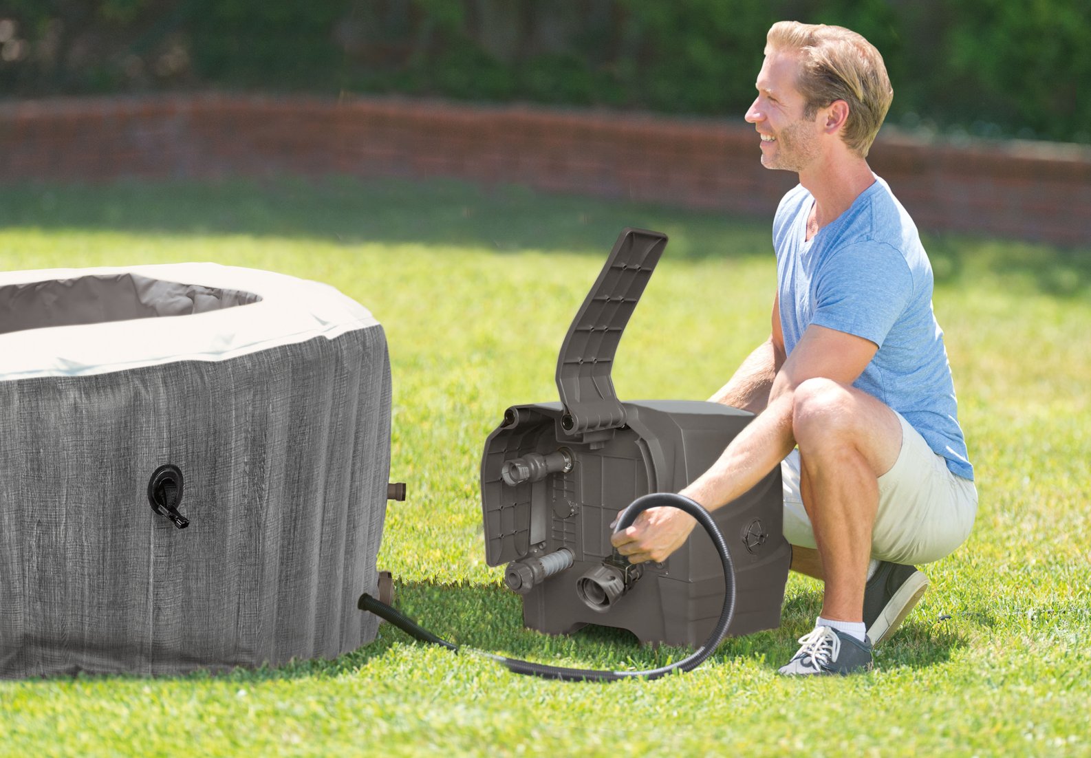 Intex Deluxe Round Bubble Spa Set 4 & 6 - Person