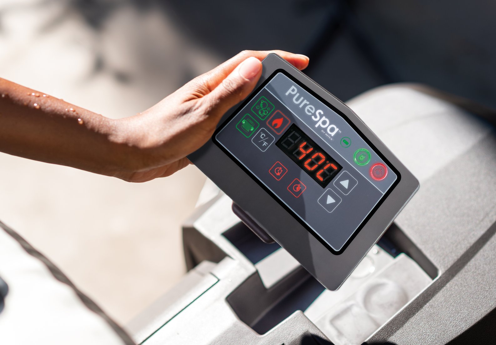 Intex Deluxe Round Bubble Spa Set 4 & 6 - Person