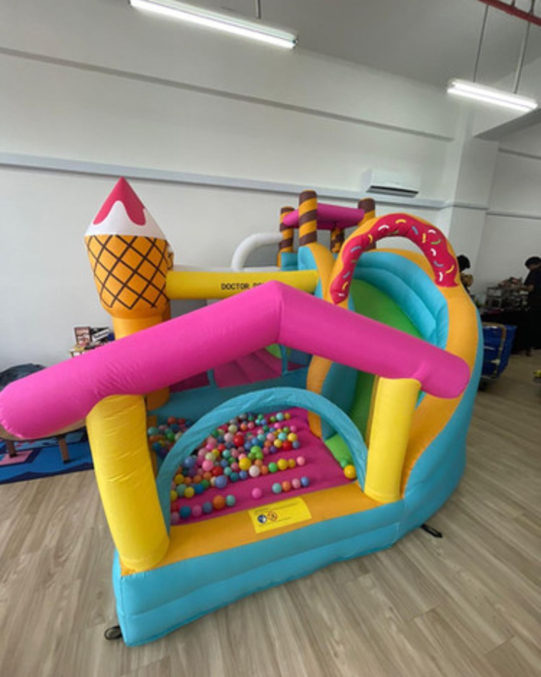 Flobo Ice Cream Bouncy House Castle for kids 310X280X225cm
